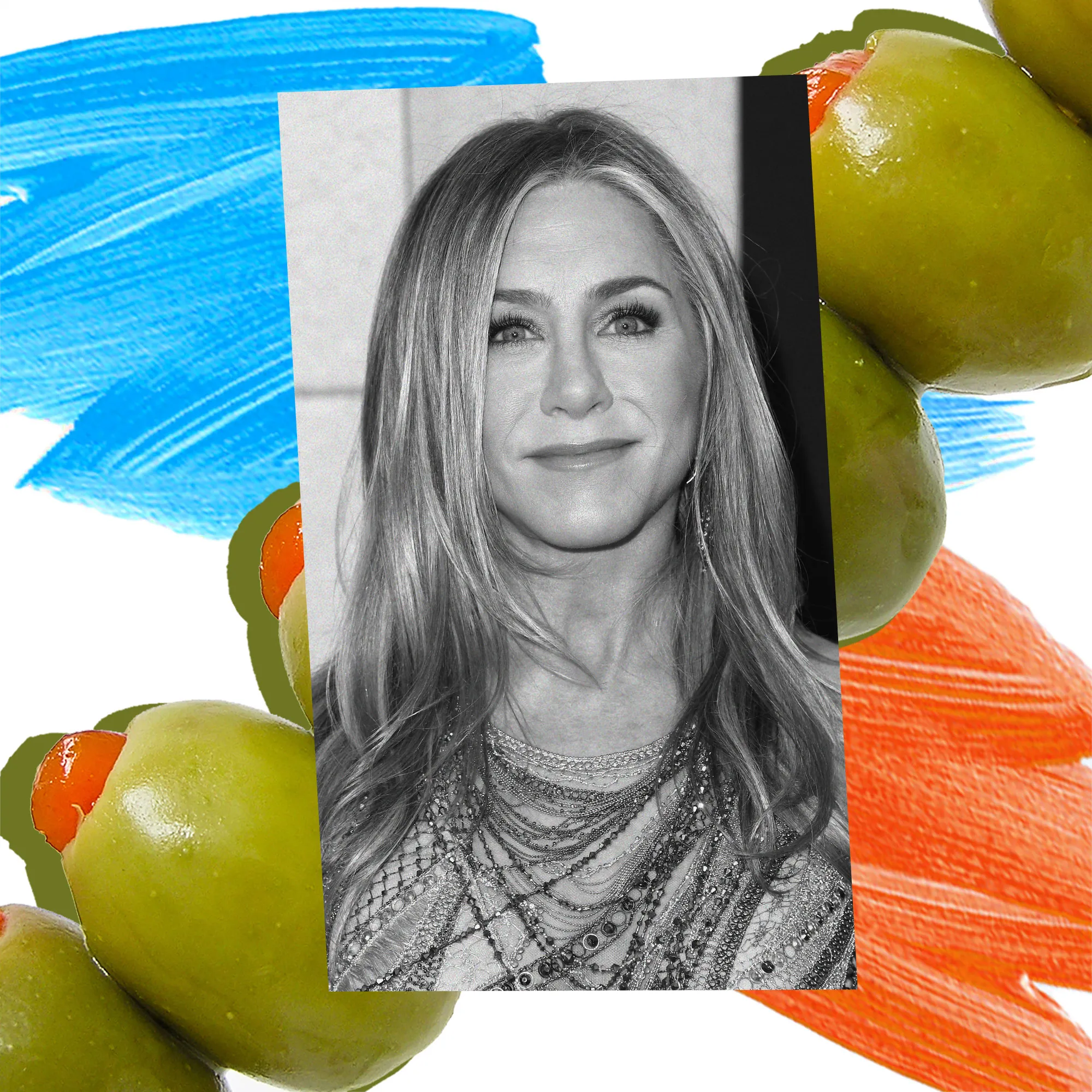 vf823-jennifer-aniston-olives